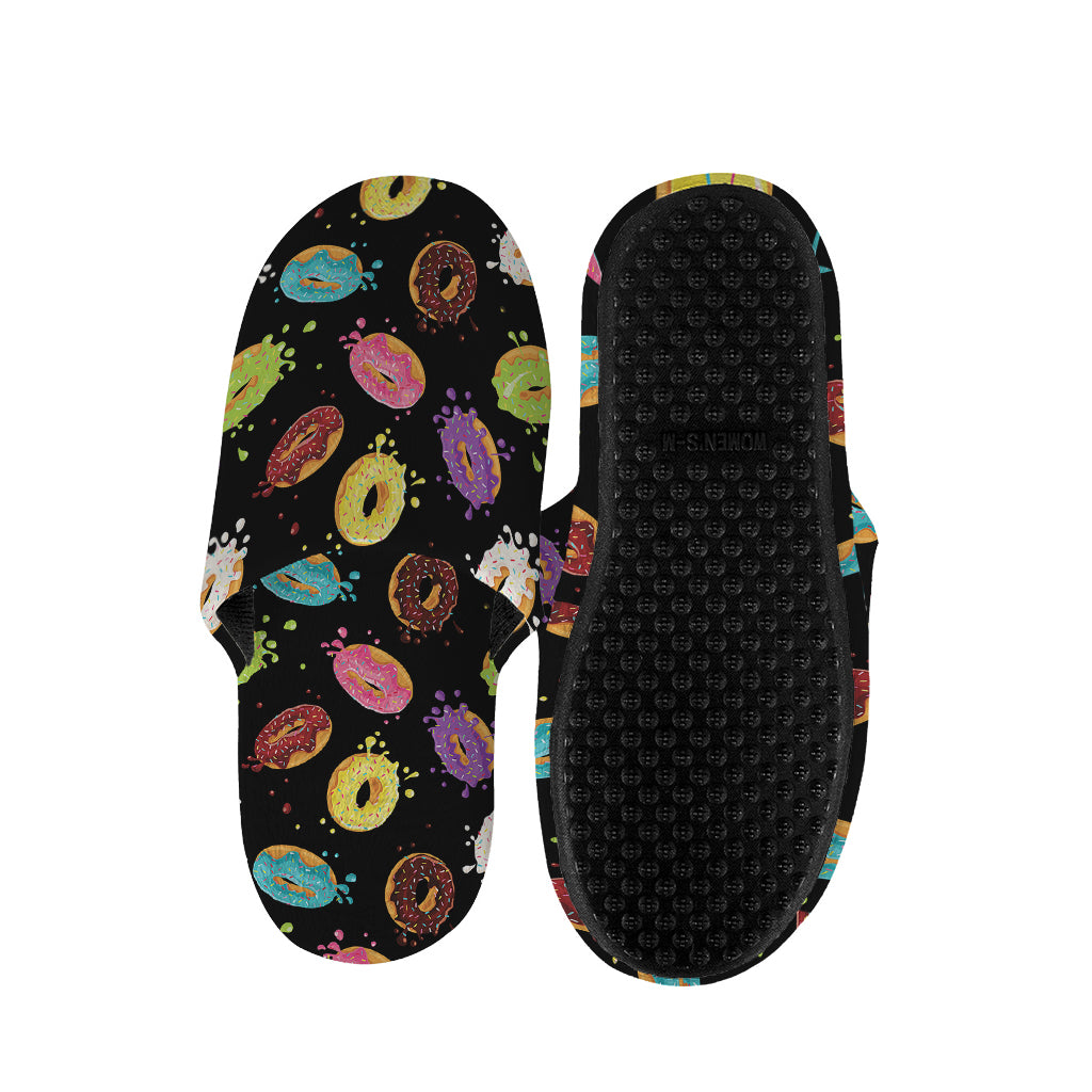 Glaze Donut Pattern Print Slippers