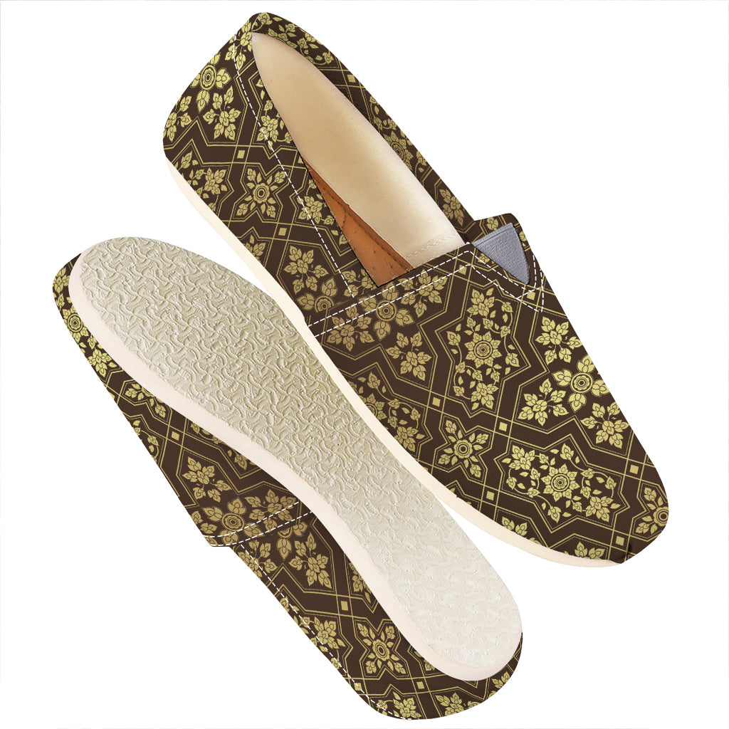 Gold And Brown Thai Pattern Print Casual Shoes