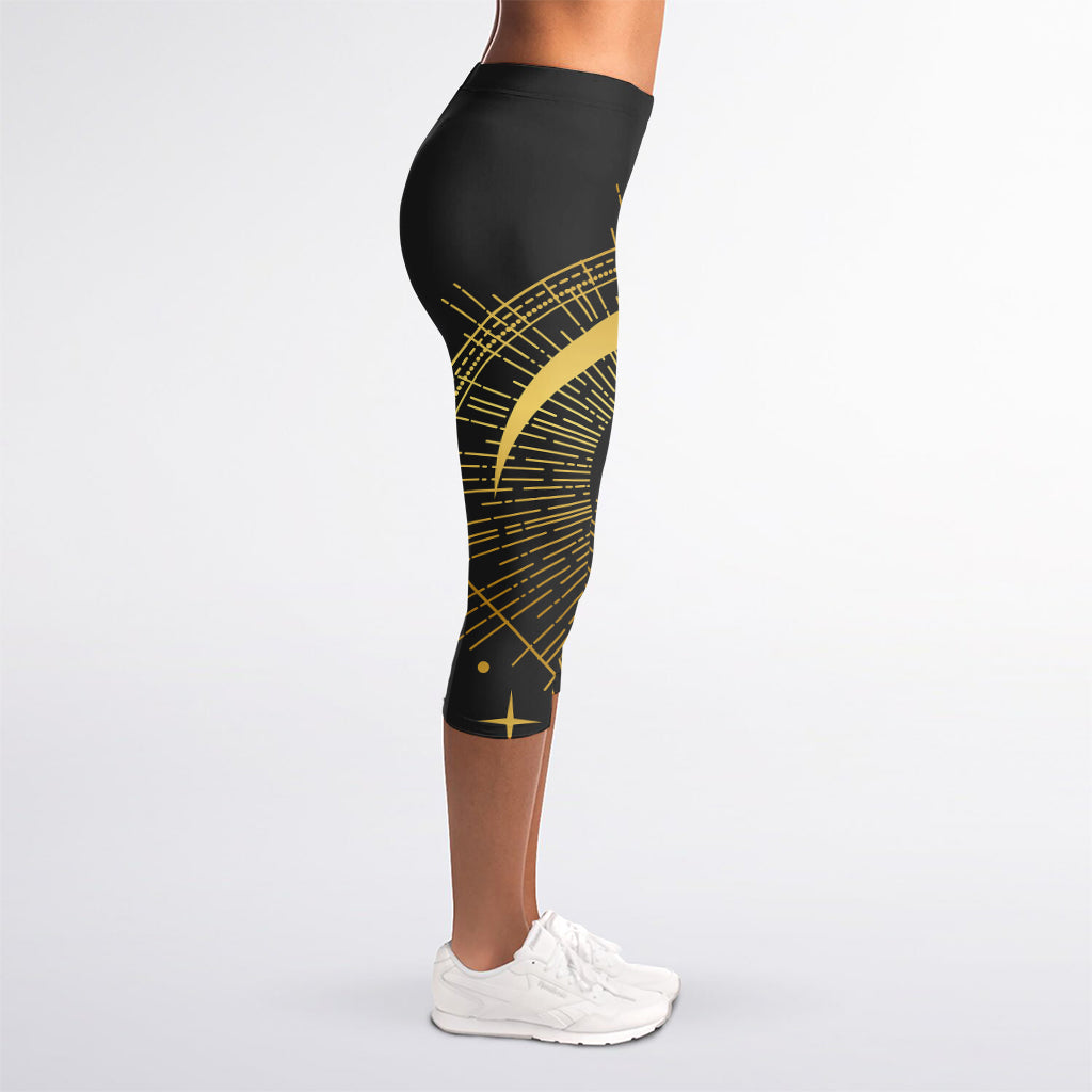 Gold Sagittarius Sign Print Women's Capri Leggings