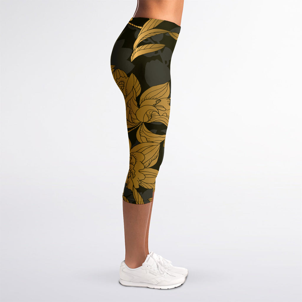 Golden Orchid Pattern Print Women's Capri Leggings