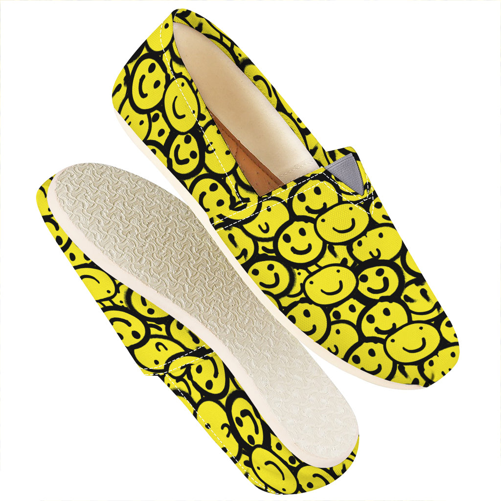 Graffiti Happy Emoji Pattern Print Casual Shoes