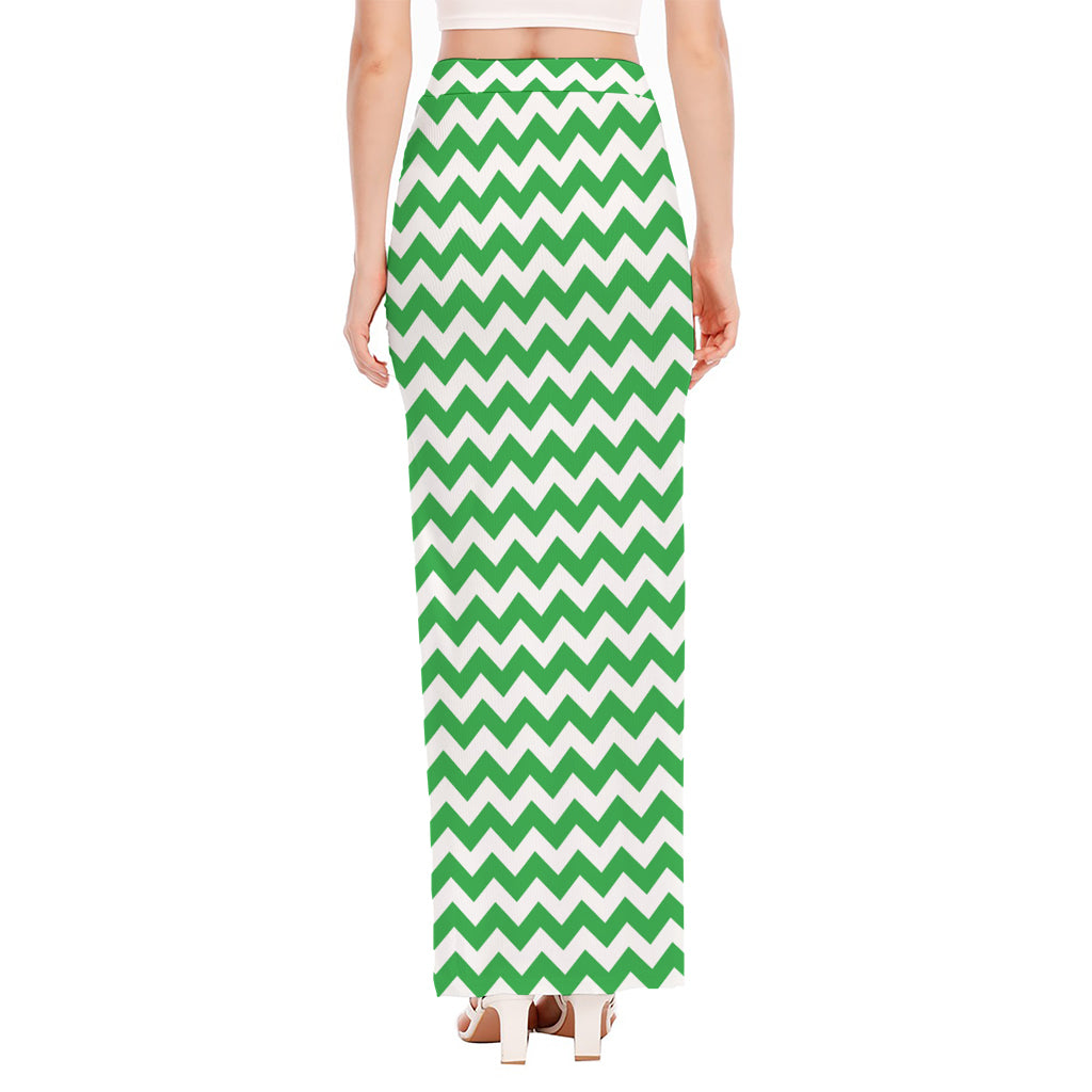 Green And White Chevron Pattern Print High Slit Maxi Skirt