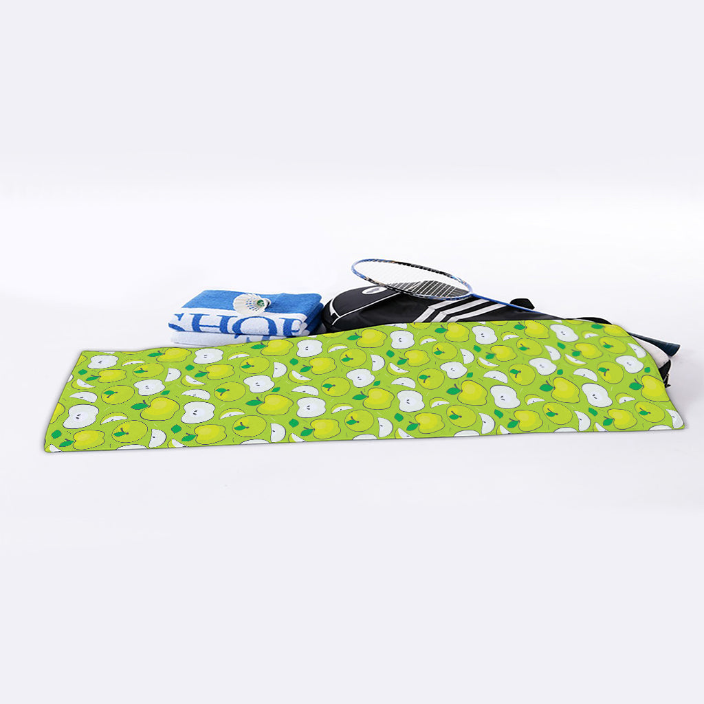 Green Apple Fruit Pattern Print Sports Towel