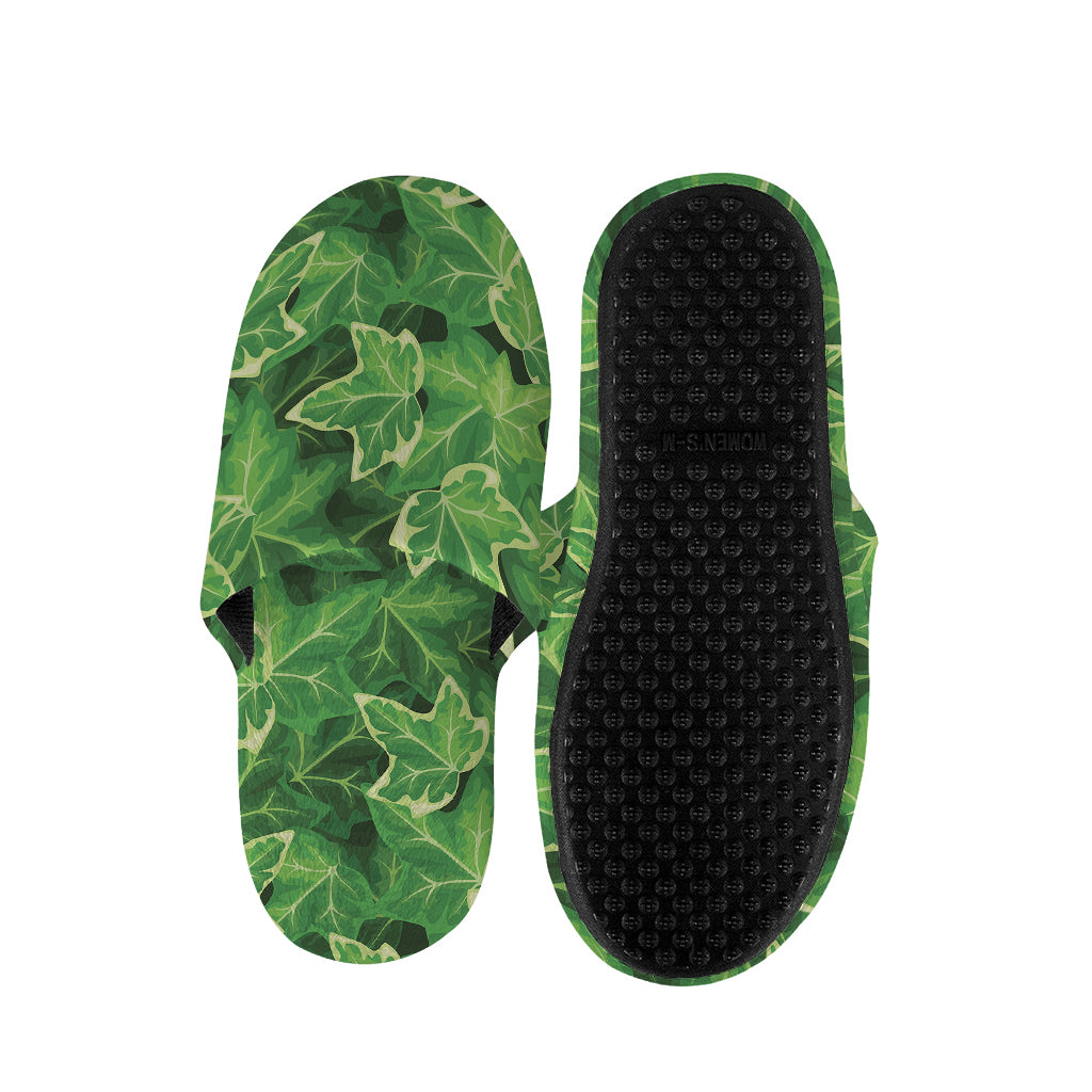 Green Ivy Leaf Pattern Print Slippers