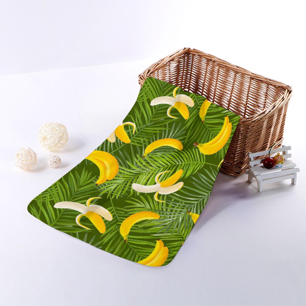 Green Tropical Banana Pattern Print Towel