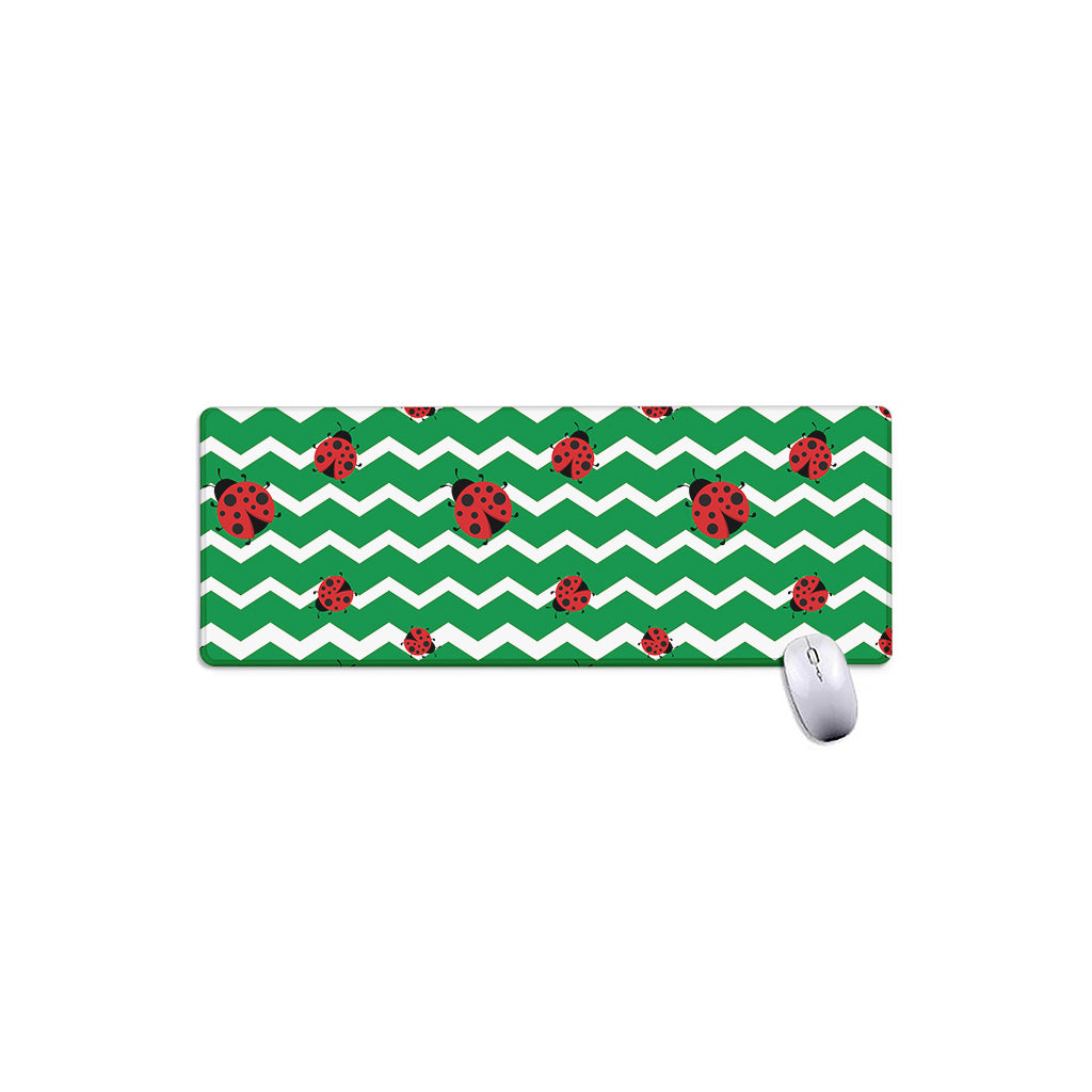 Green Zigzag Ladybird Pattern Print Extended Mouse Pad