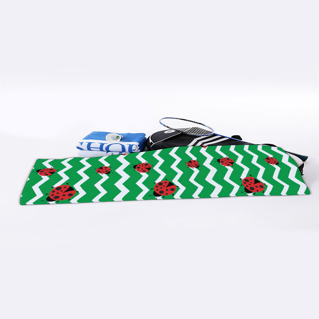 Green Zigzag Ladybird Pattern Print Sports Towel