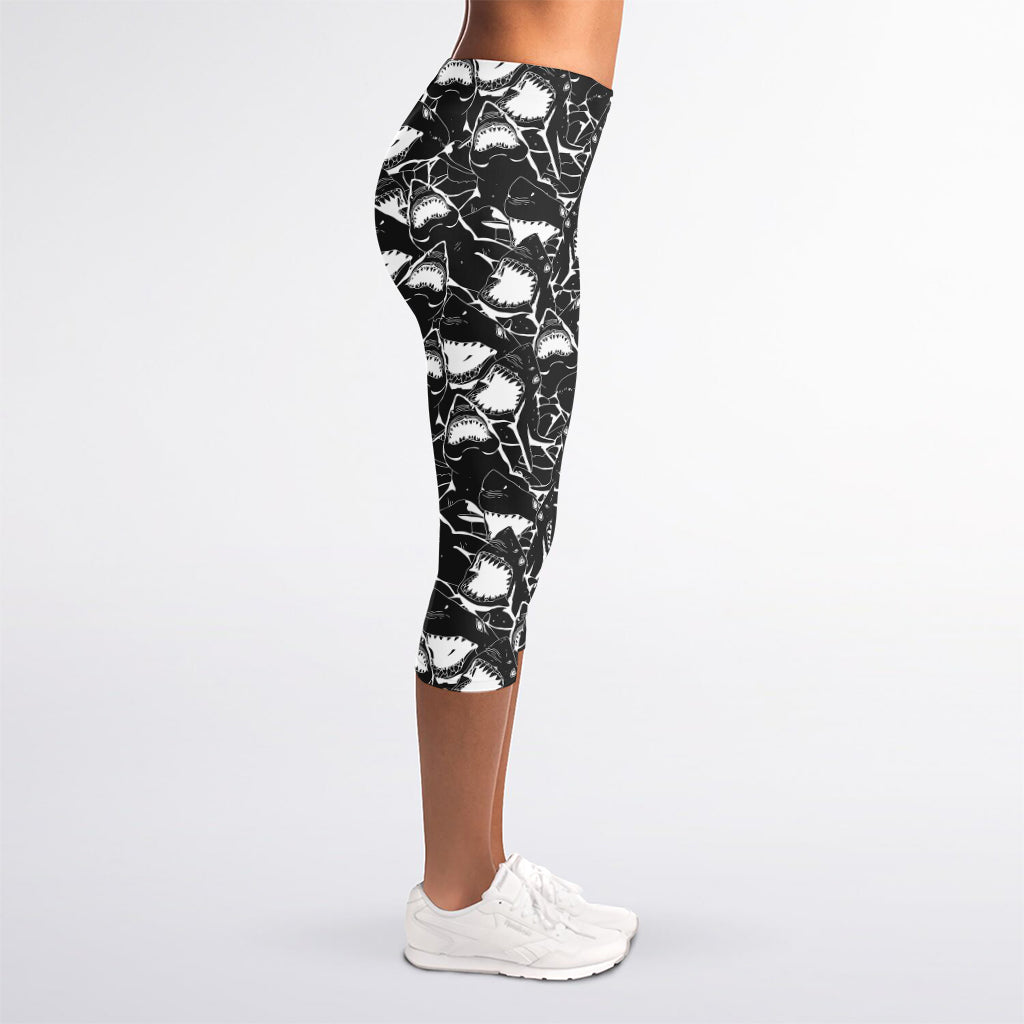 Grey And White Shark Pattern Print Women's Capri Leggings
