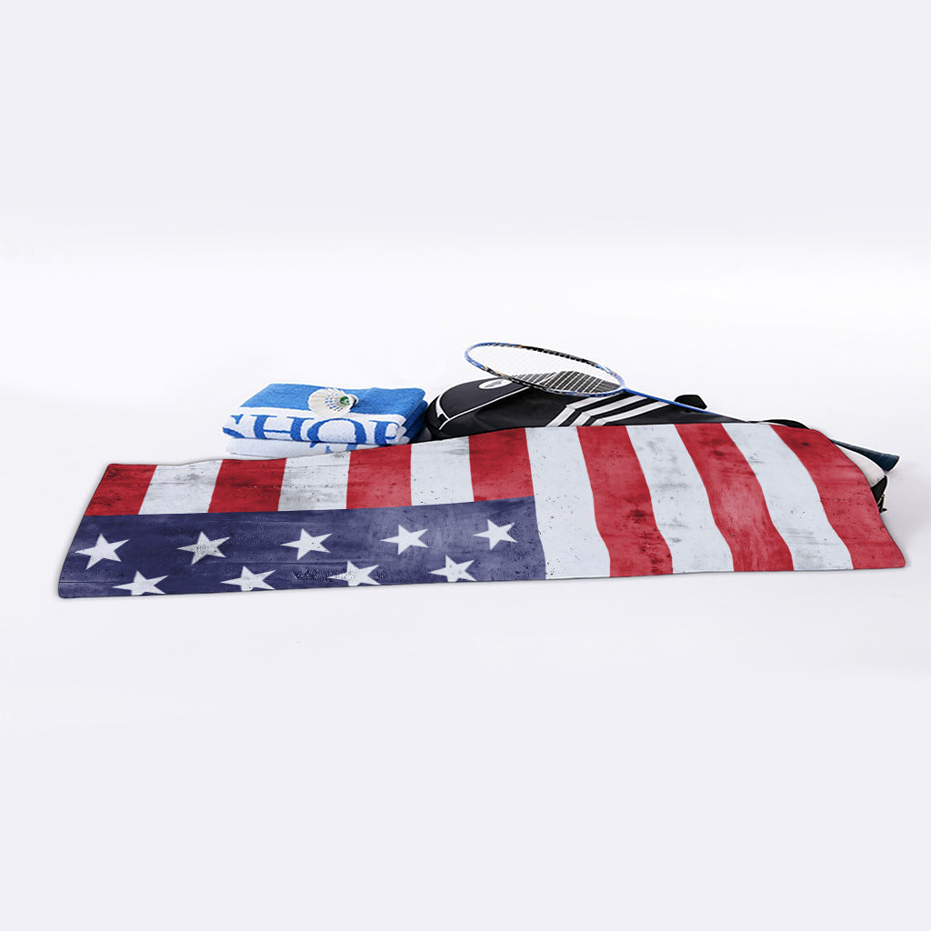 Grunge USA Flag Print Sports Towel