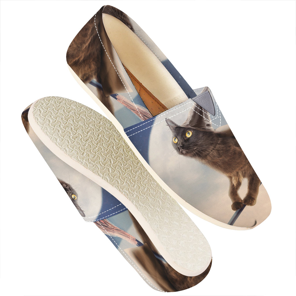 Halloween Flying Witch Cat Print Casual Shoes