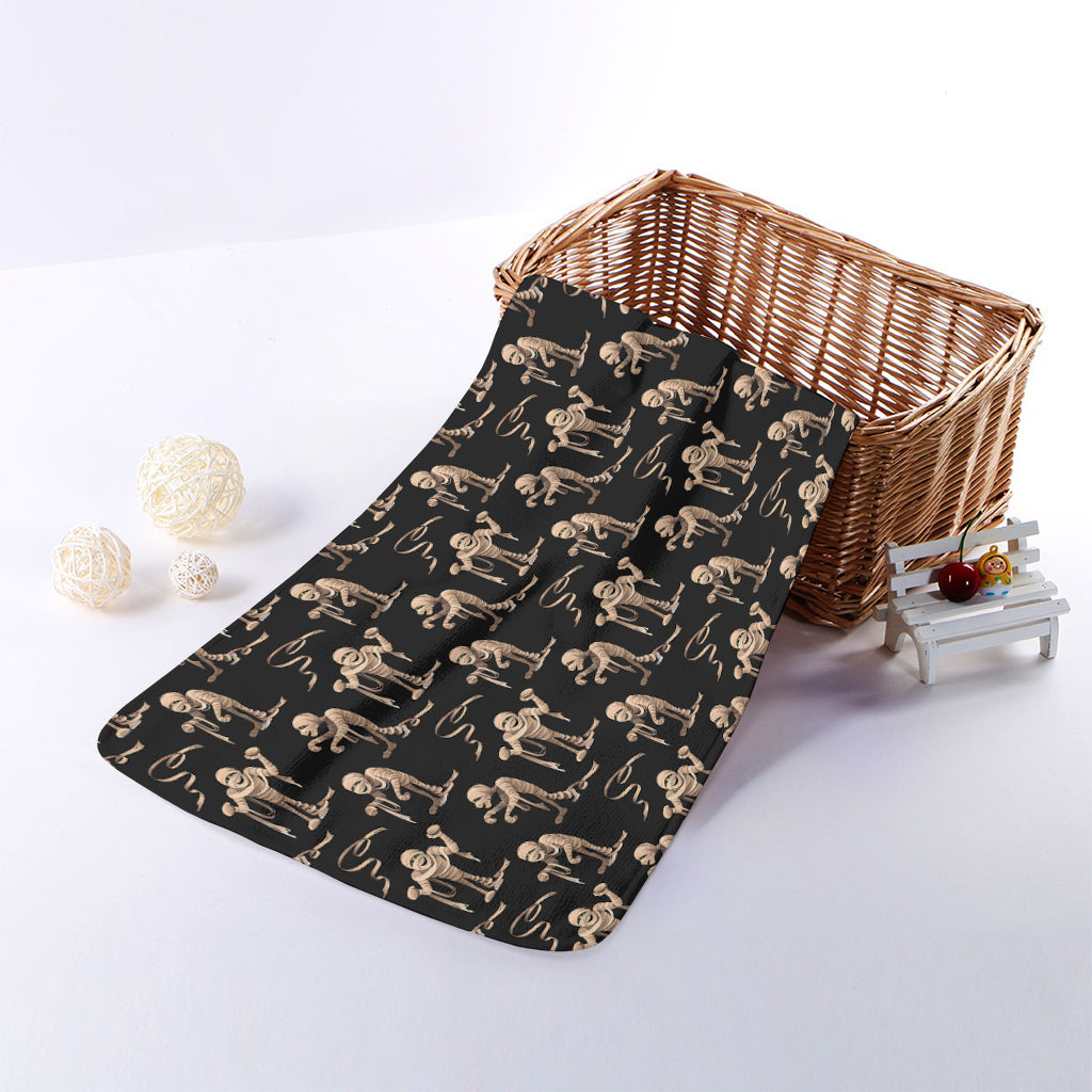 Halloween Mummy Pattern Print Towel
