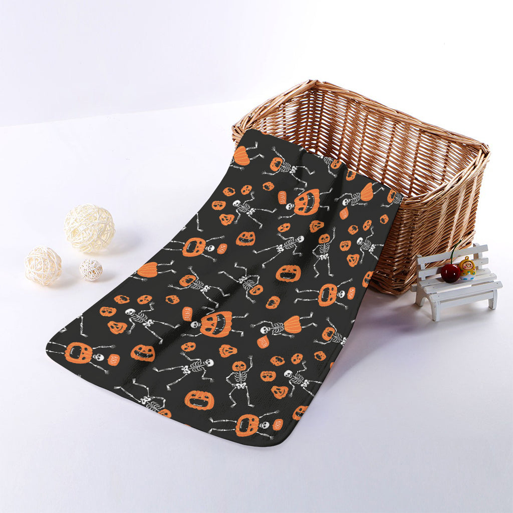 Halloween Skeleton And Pumpkin Print Towel