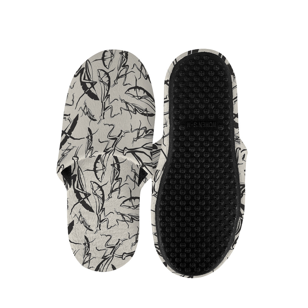 Hand Drawn Mantis Pattern Print Slippers