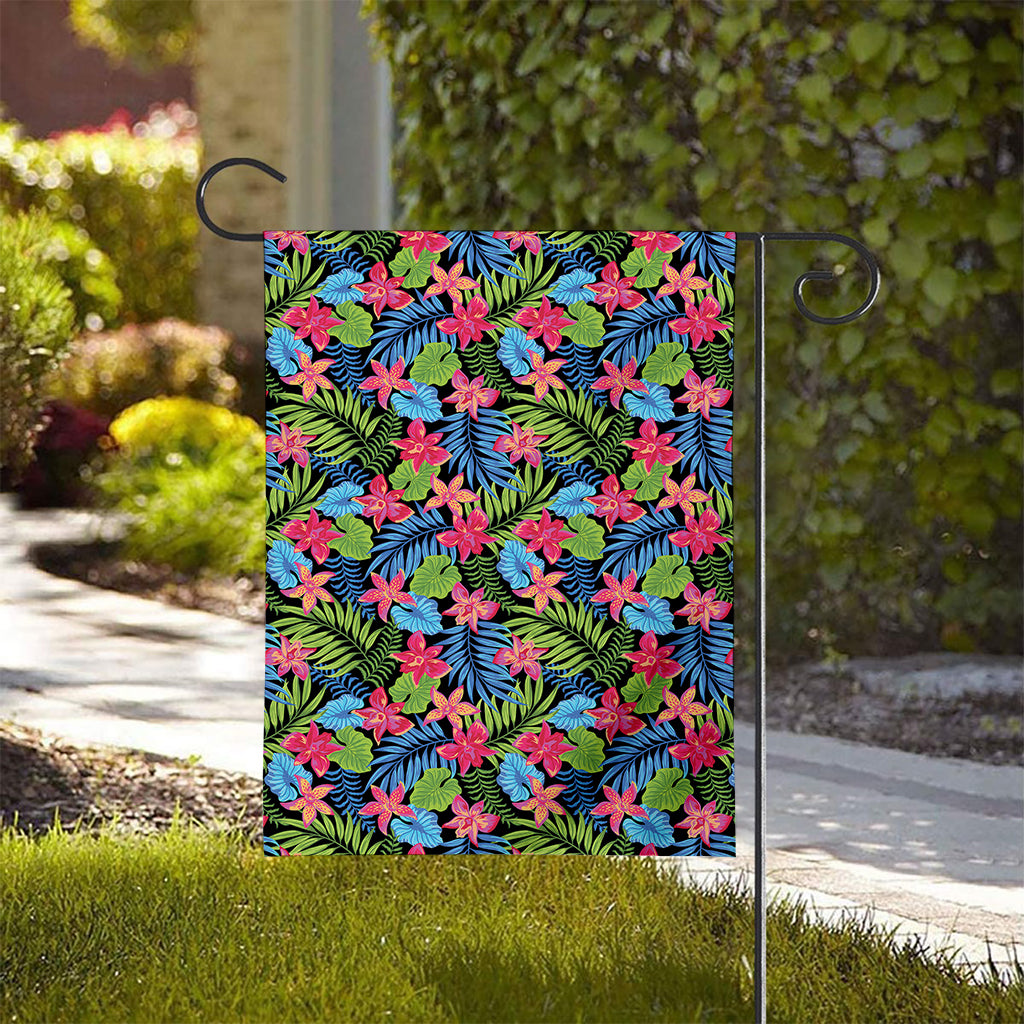 Hawaiian Floral Pattern Print House Flag