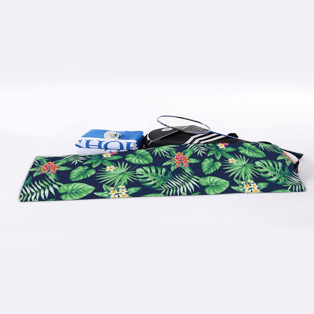 Hawaiian Tropical Leaves Pattern Print Sports Towel