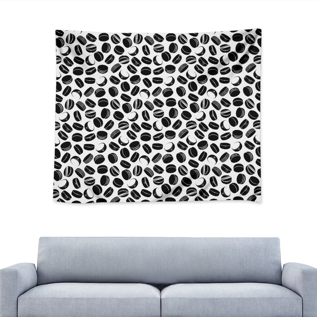 Hockey Puck Pattern Print Tapestry