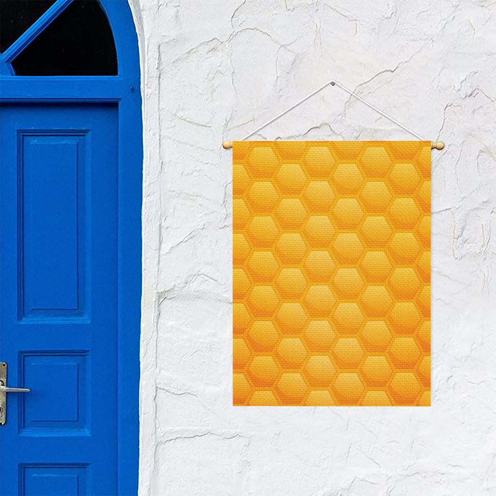 Honeycomb Pattern Print Garden Flag
