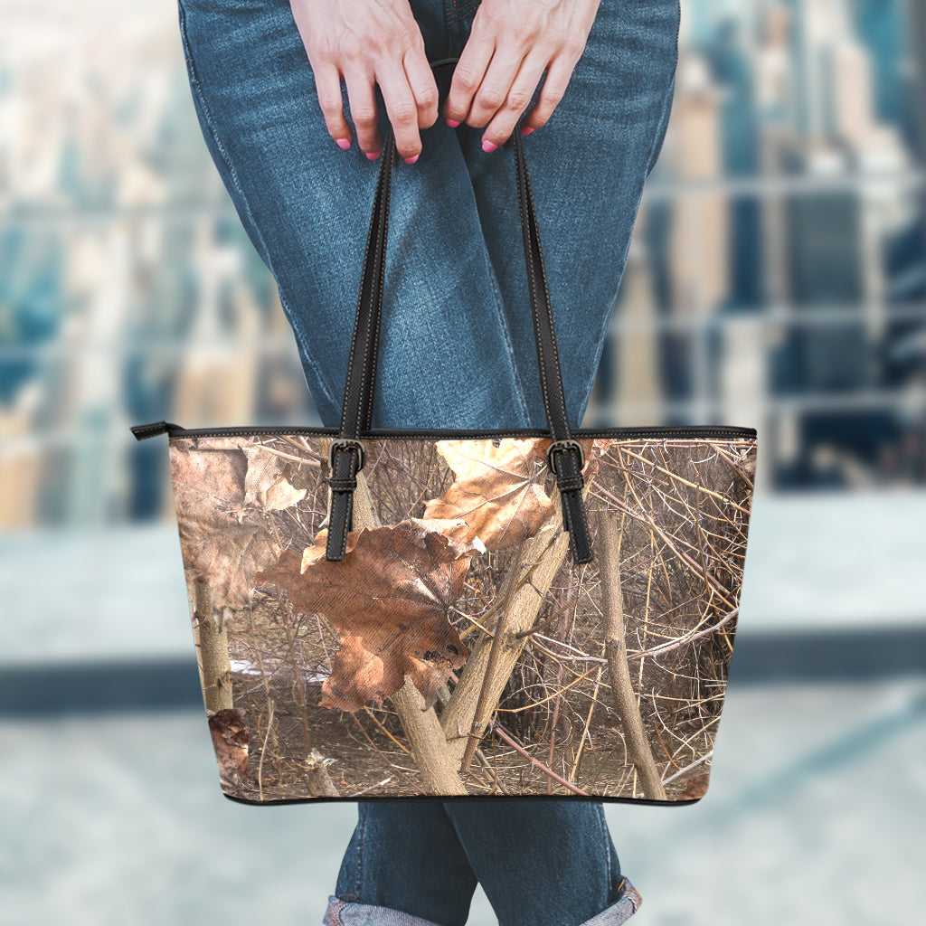 Hunting Camo Pattern Print Leather Tote Bag