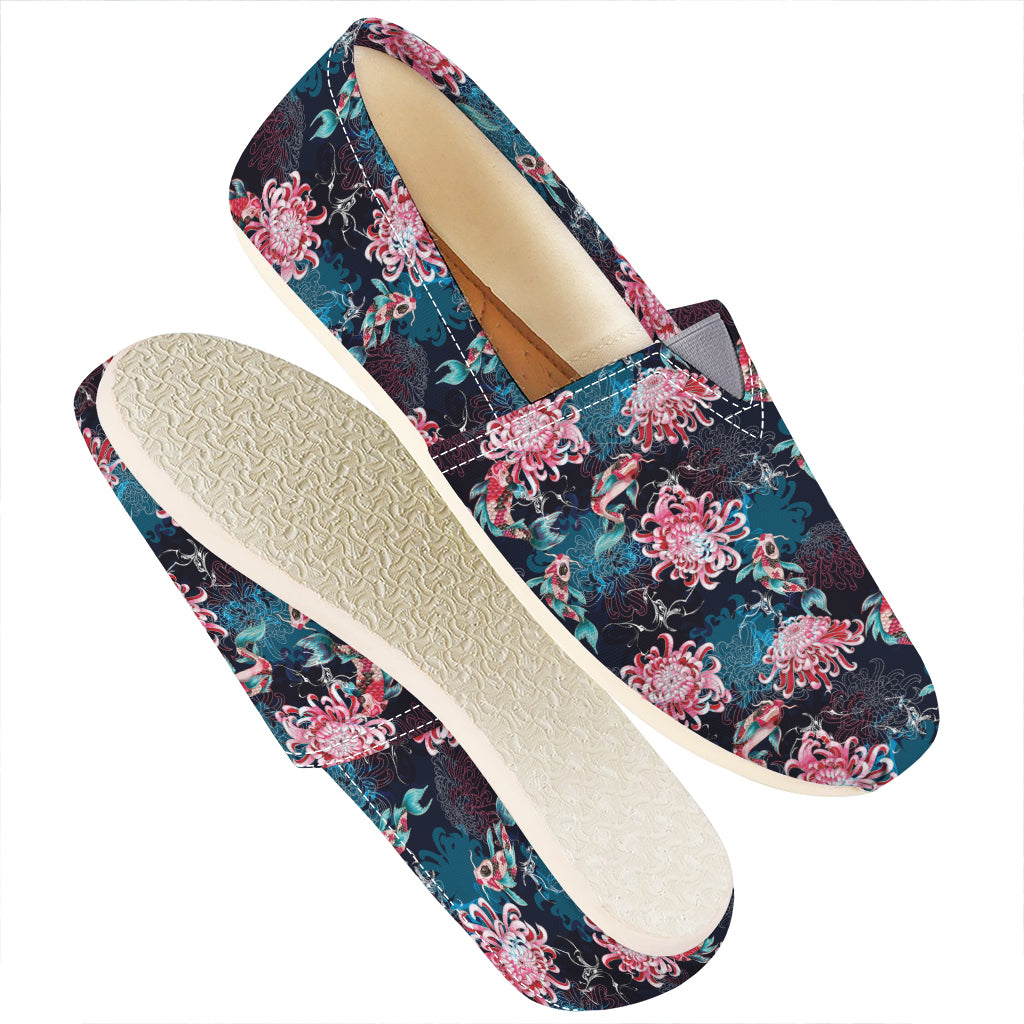 Japanese Koi And Chrysanthemums Print Casual Shoes