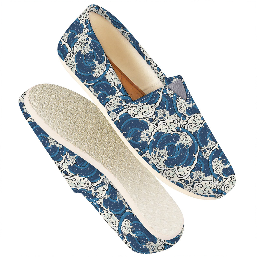 Japanese Ocean Wave Pattern Print Casual Shoes