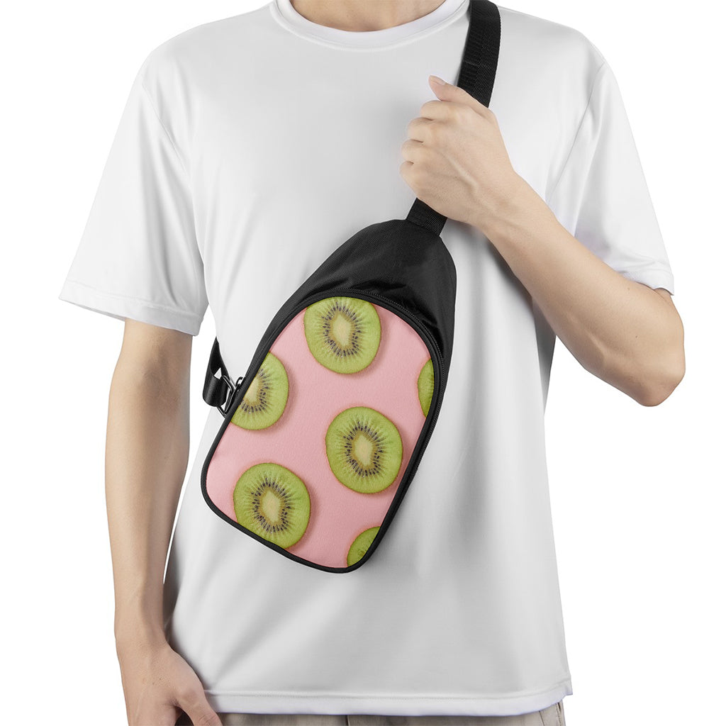 Kiwi Slices Pattern Print Chest Bag
