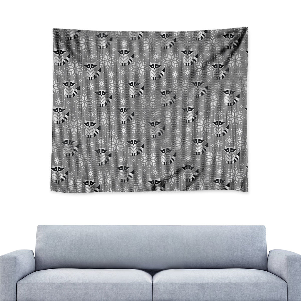 Knitted Raccoon Pattern Print Tapestry