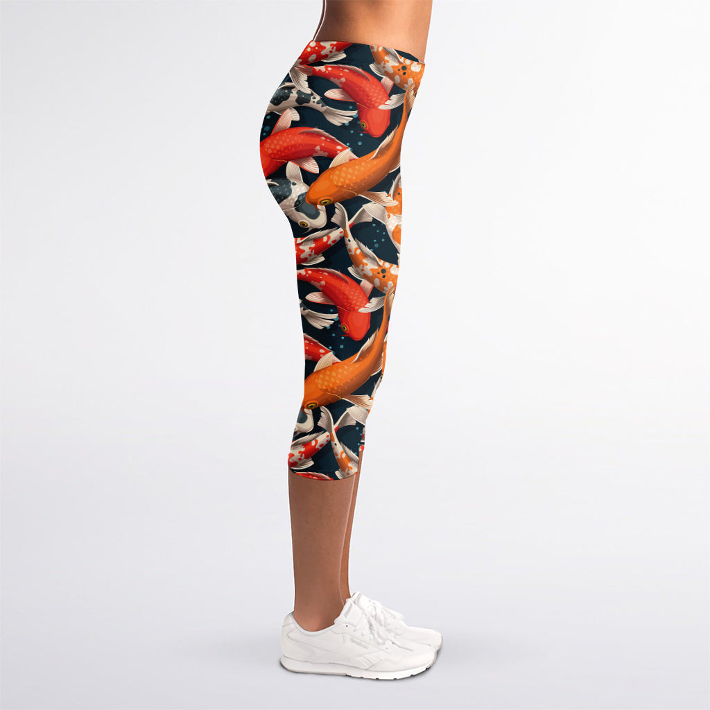 Koi Carp Pattern Print Women's Capri Leggings