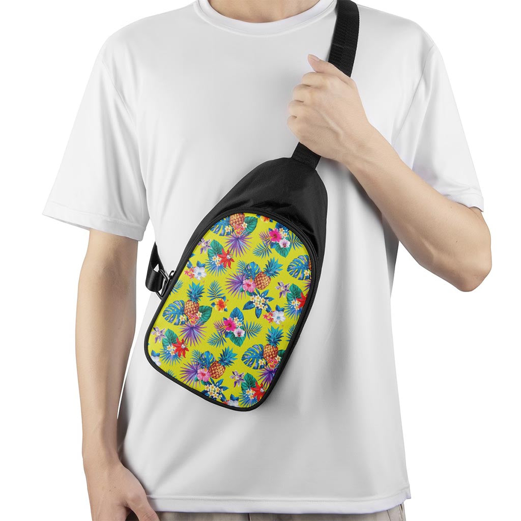 Lime Hawaiian Pineapple Pattern Print Chest Bag