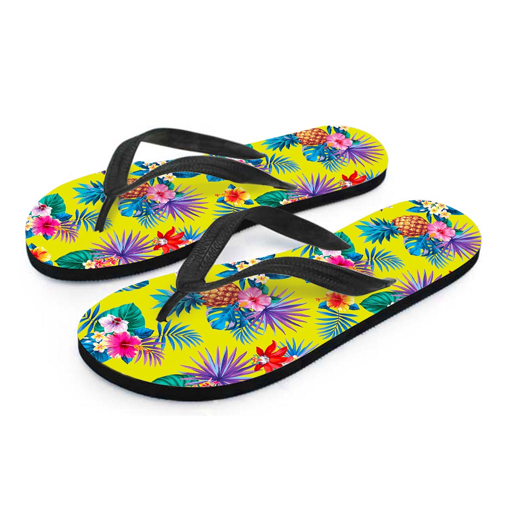 Lime Hawaiian Pineapple Pattern Print Flip Flops