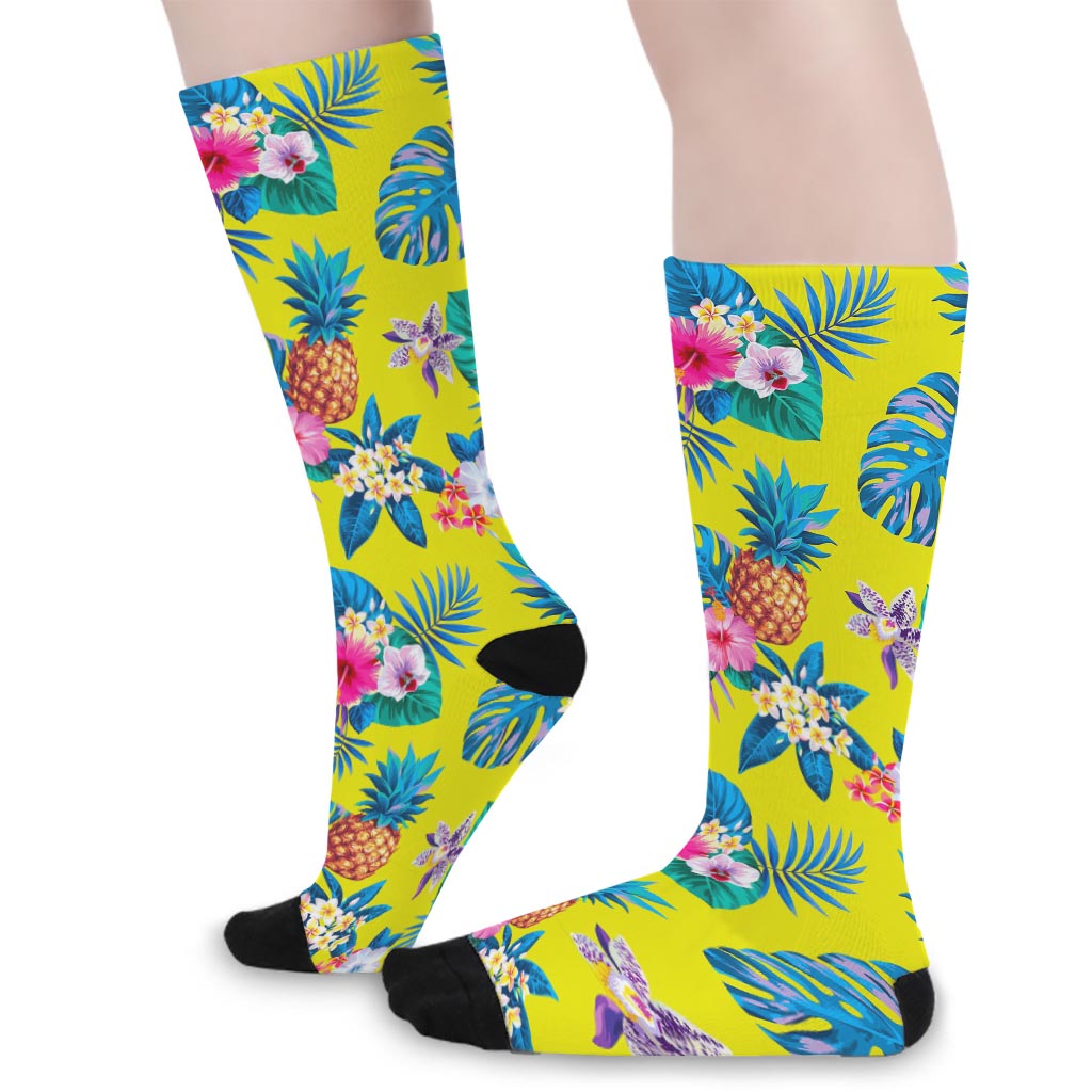 Lime Hawaiian Pineapple Pattern Print Long Socks
