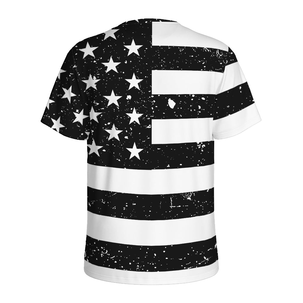 Monochrome Grunge American Flag Print Men's Sports T-Shirt