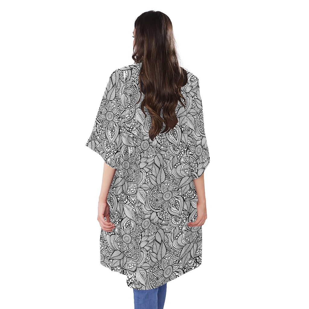 Monochrome Zentangle Pattern Print Open Front Beach Cover Up