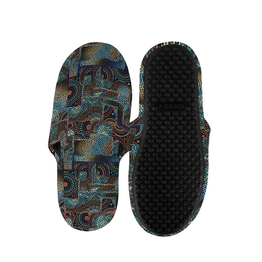Mosaic Patchwork Pattern Print Slippers