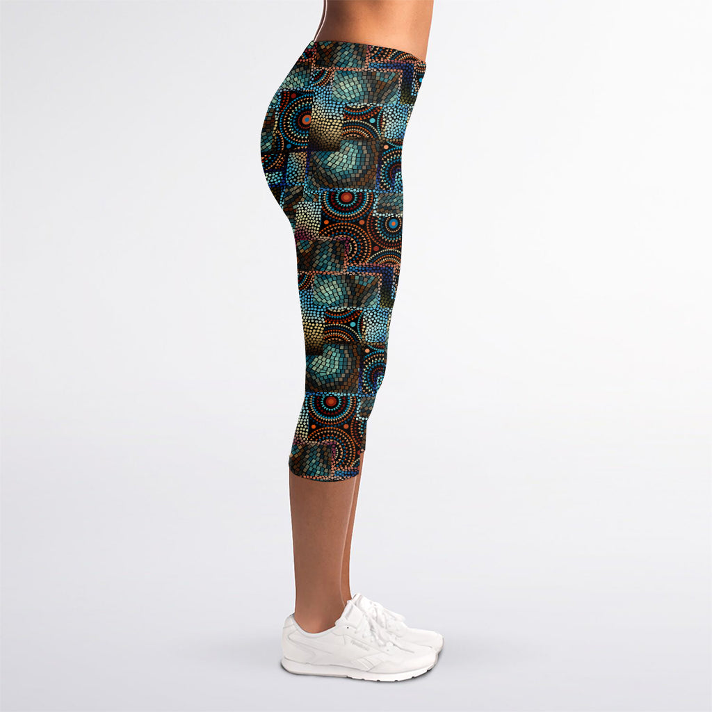 Mosaic Patchwork Pattern Print Women's Capri Leggings