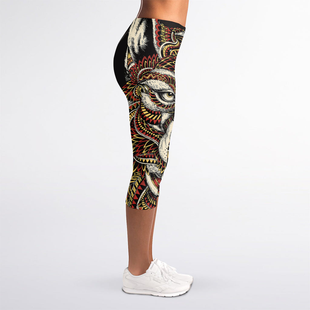 Native American Wolf Spirit Animal Print Women's Capri Leggings