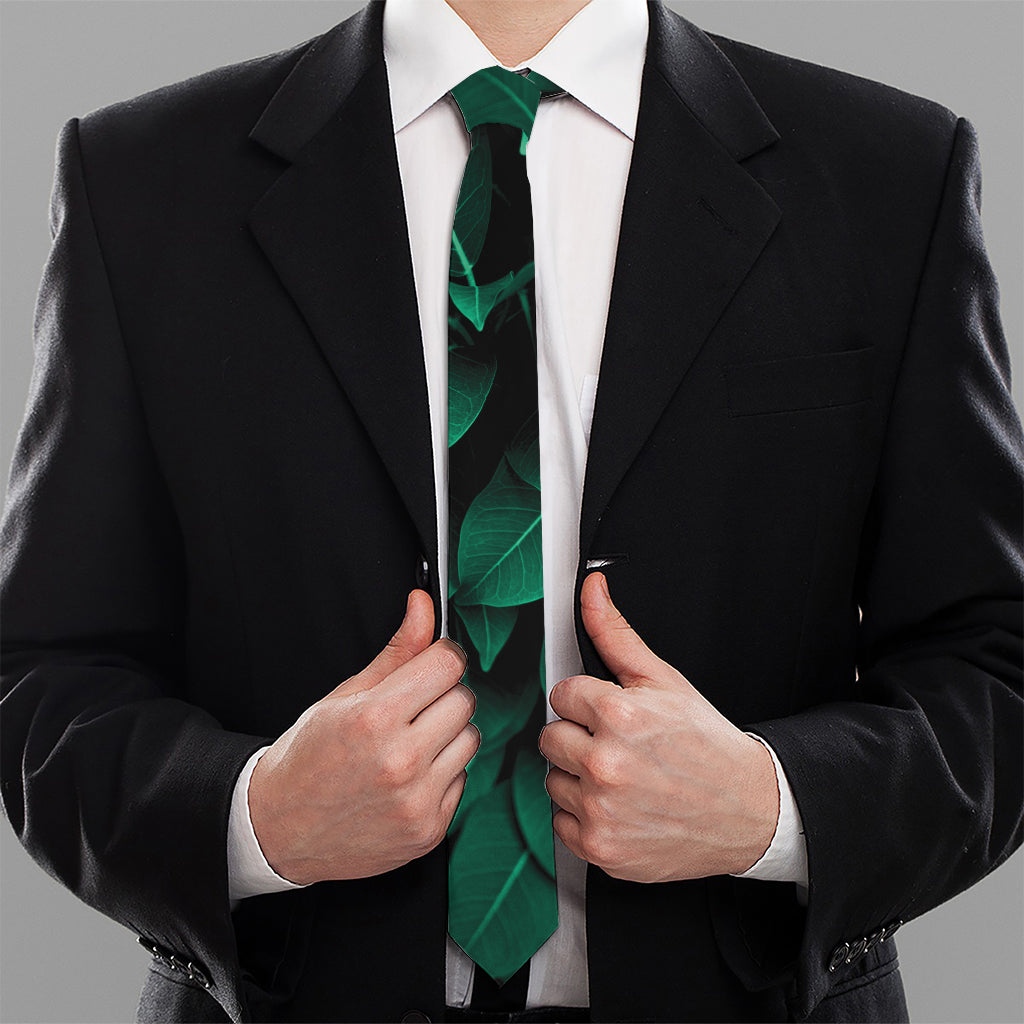 Natural Green Leaf Print Necktie