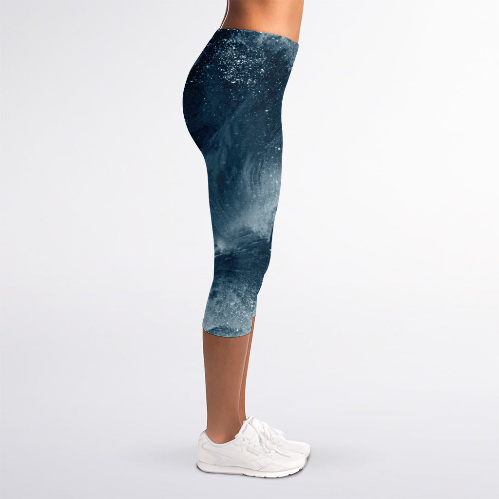 Ocean Wave Print Women's Capri Leggings