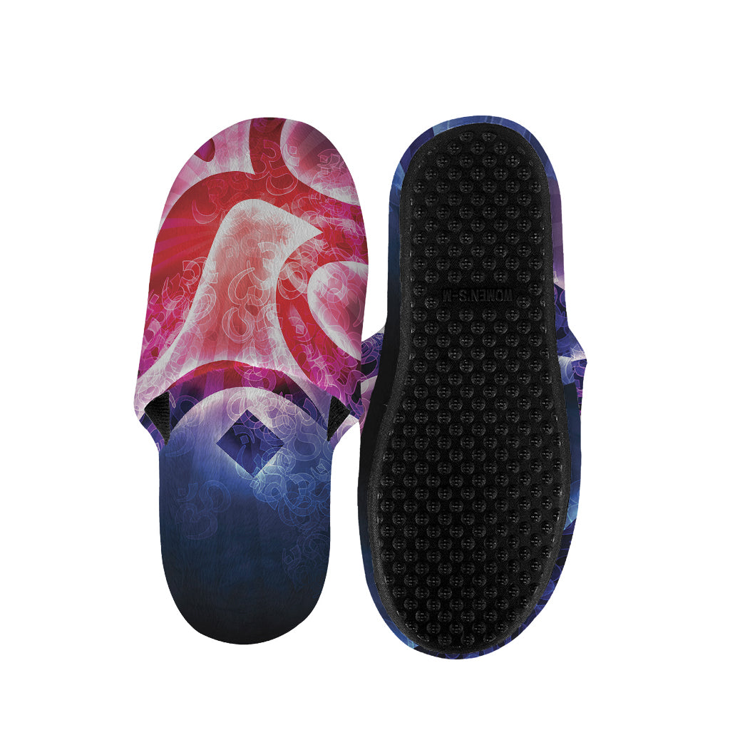Om Sign Print Slippers