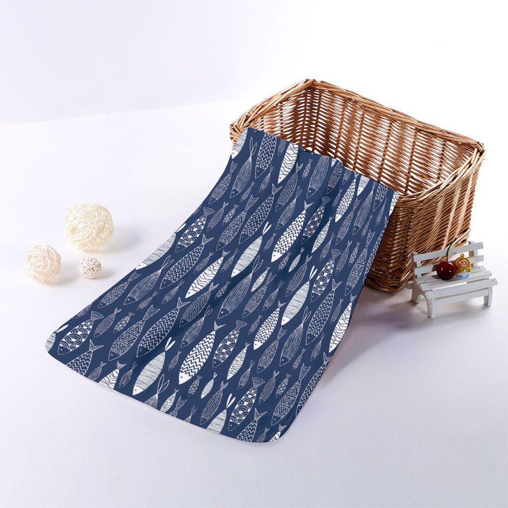 Ornamental Fish Pattern Print Towel