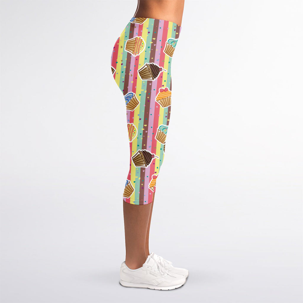 Pastel Striped Cupcake Pattern Print Women's Capri Leggings