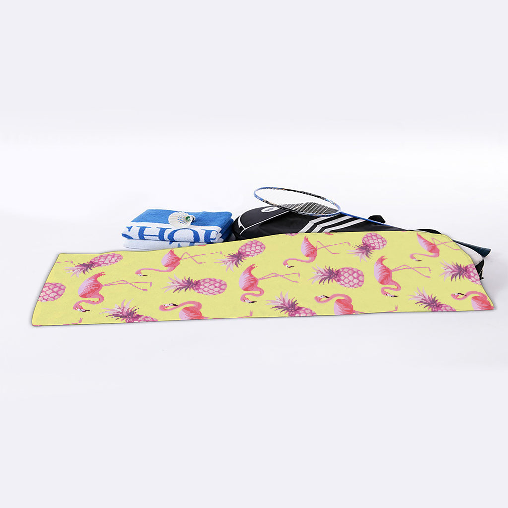 Pineapple And Flamingo Pattern Print Sports Towel