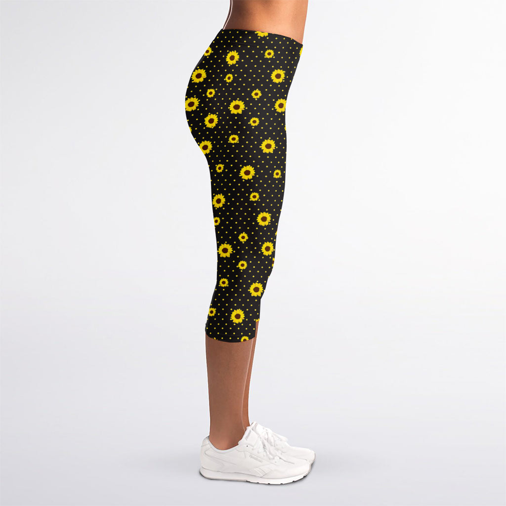Polka Dot Sunflower Pattern Print Women's Capri Leggings