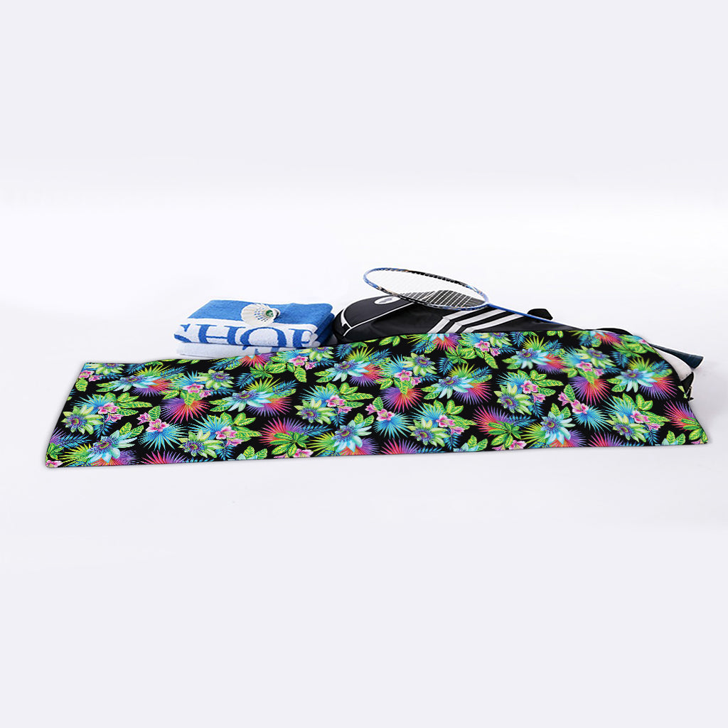 Psychedelic Hawaiian Flower Print Sports Towel