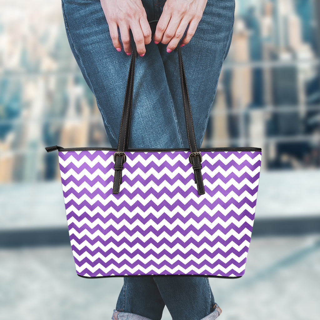 Purple And White Chevron Pattern Print Leather Tote Bag