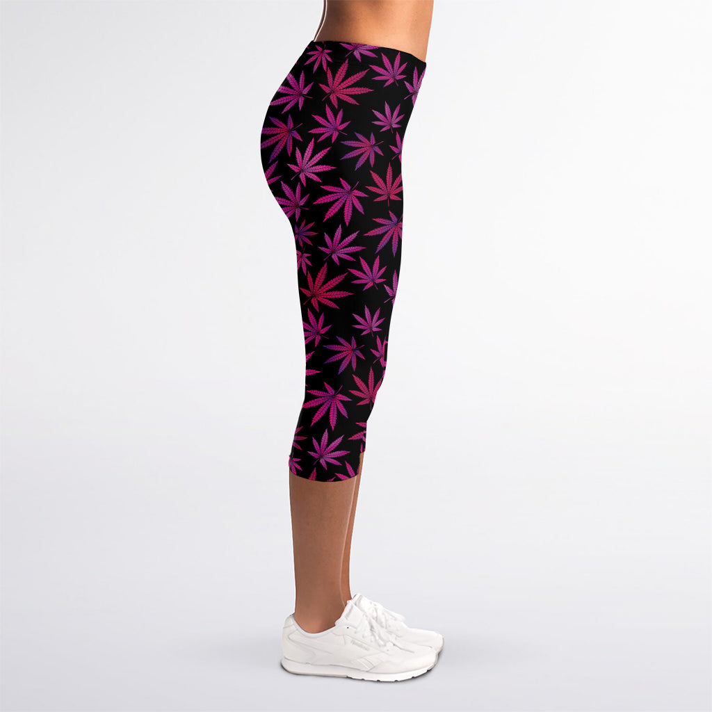Purple Marijuana Leaf Pattern Print Women's Capri Leggings