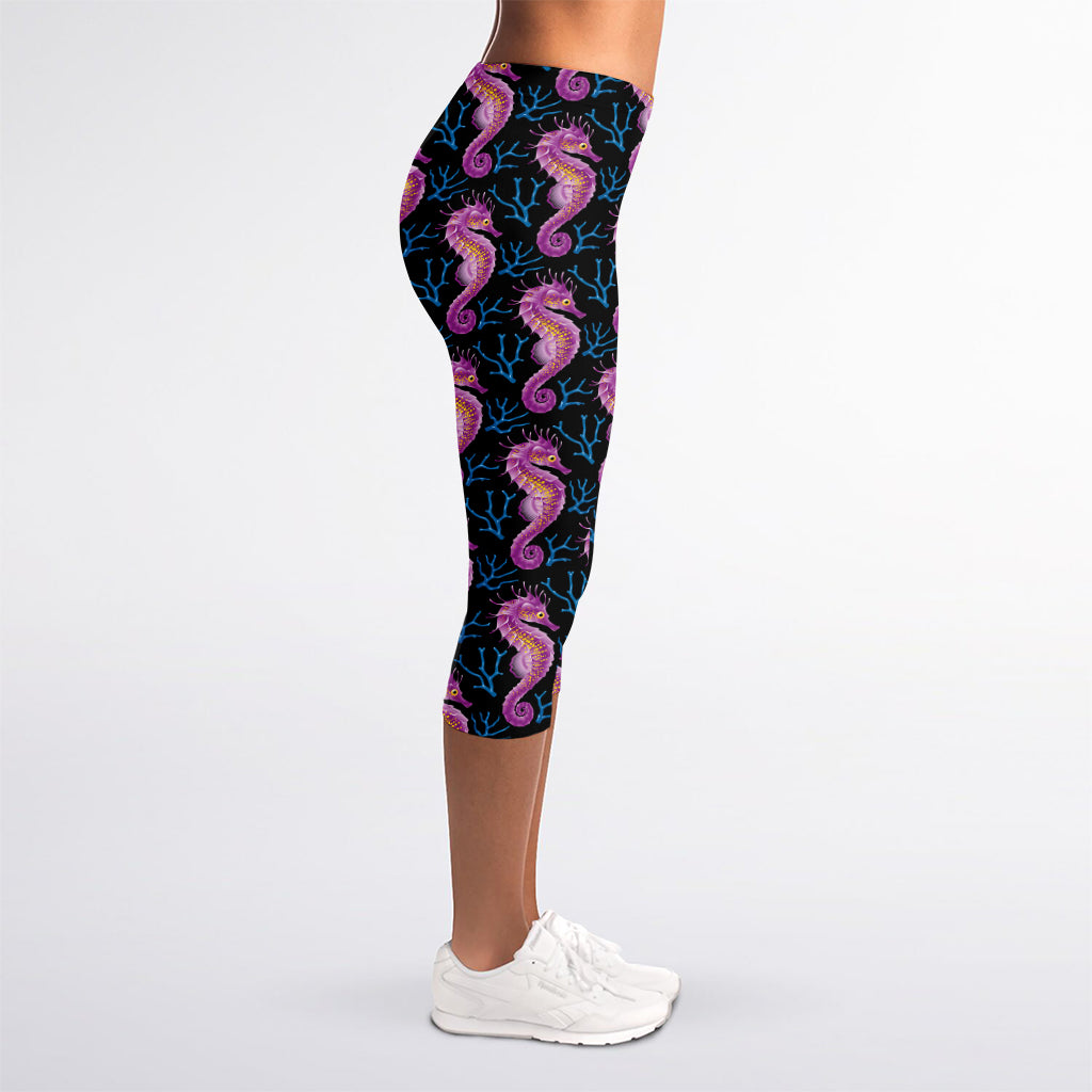 Purple Seahorse Pattern Print Women's Capri Leggings