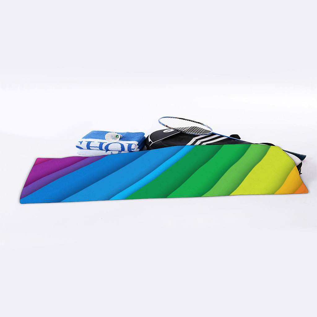 Rainbow Diagonal Lines Pattern Print Sports Towel