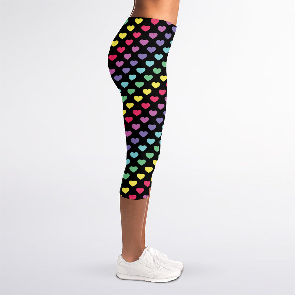 Rainbow Heart Pattern Print Women's Capri Leggings