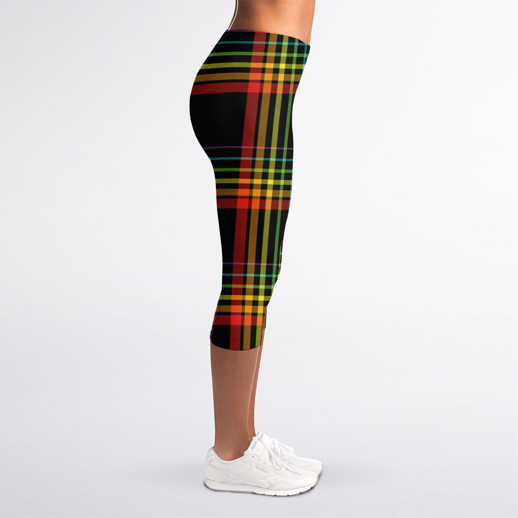 Rainbow Tartan Pattern Print Women's Capri Leggings