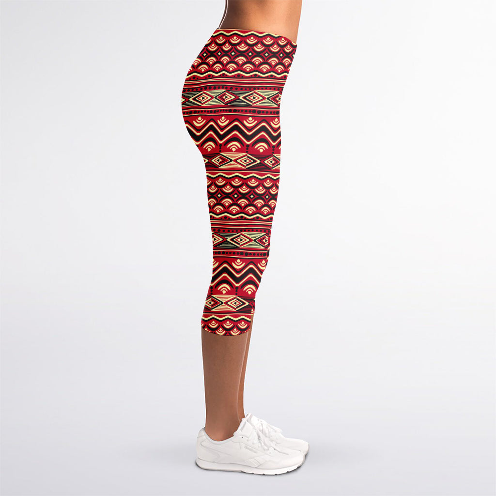Red African Tribal Pattern Print Women's Capri Leggings
